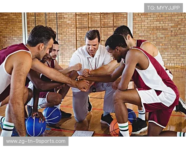 篮球教练员战术创新研讨会议成功举办，篮球教练技术