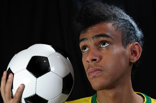 九游娱乐平台-凯尔特人防守端改进显著，保持领先优势，凯尔特人控球后卫是谁